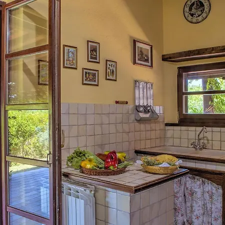 Villa Bosco Delle Monache 8+2